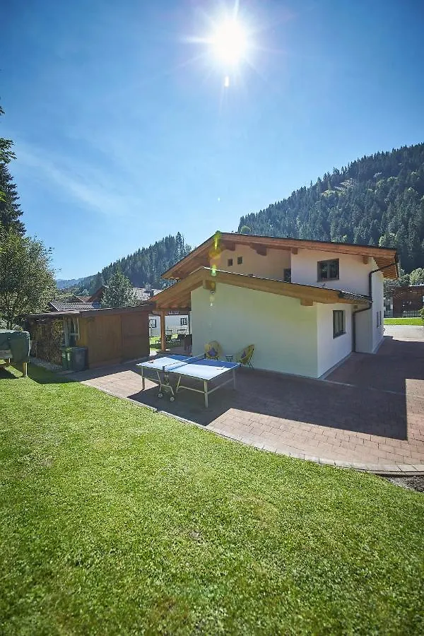 Landhaus Keil Saalbach-Hinterglemm Bed & Breakfast